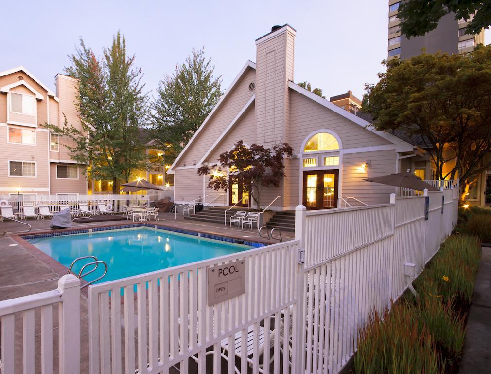 Residence Inn By Marriott Portland Downtown/Convention Center Екстериор снимка