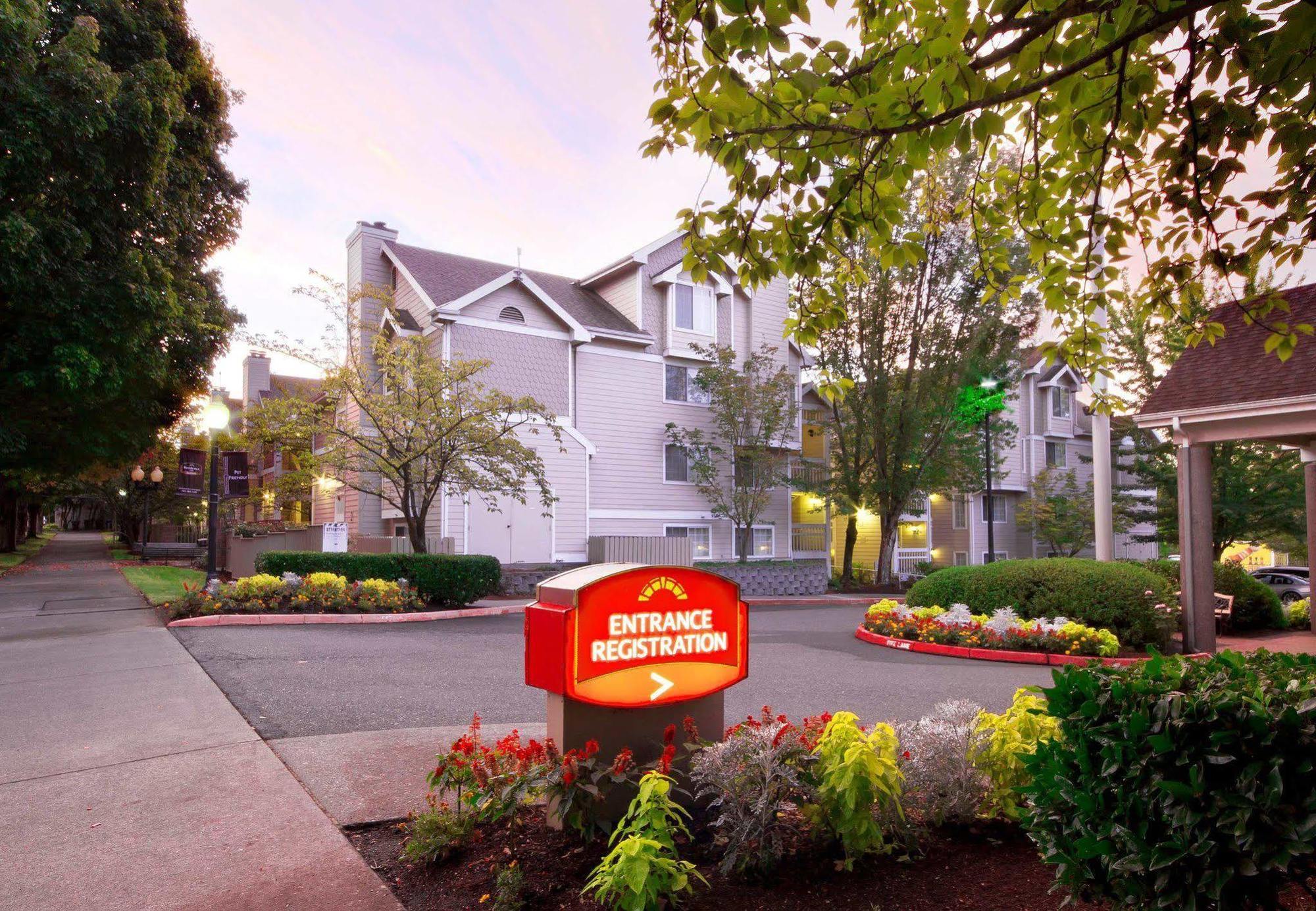 Residence Inn By Marriott Portland Downtown/Convention Center Екстериор снимка
